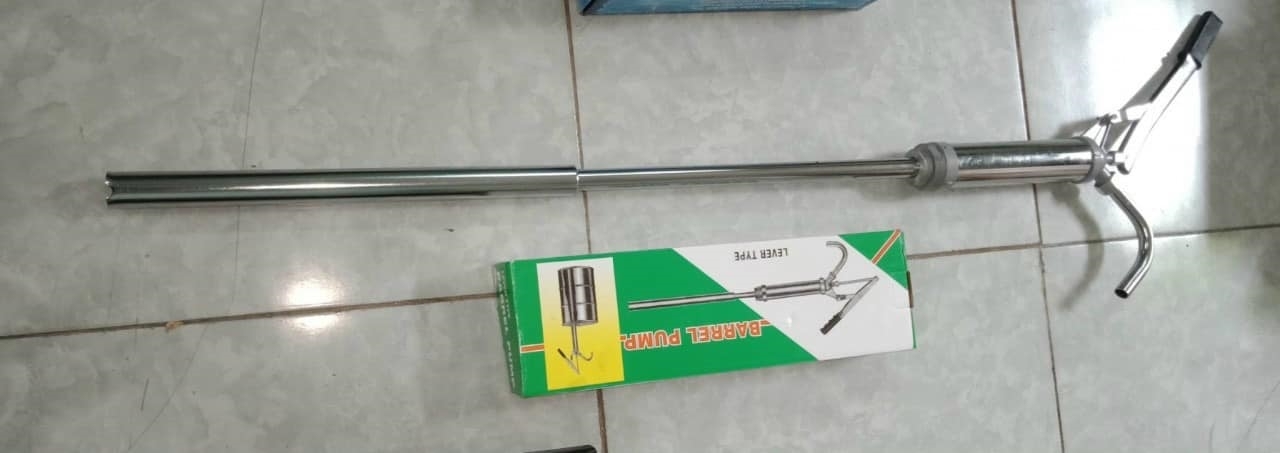 Bơm hoá chất thùng phuy quay tay INOX